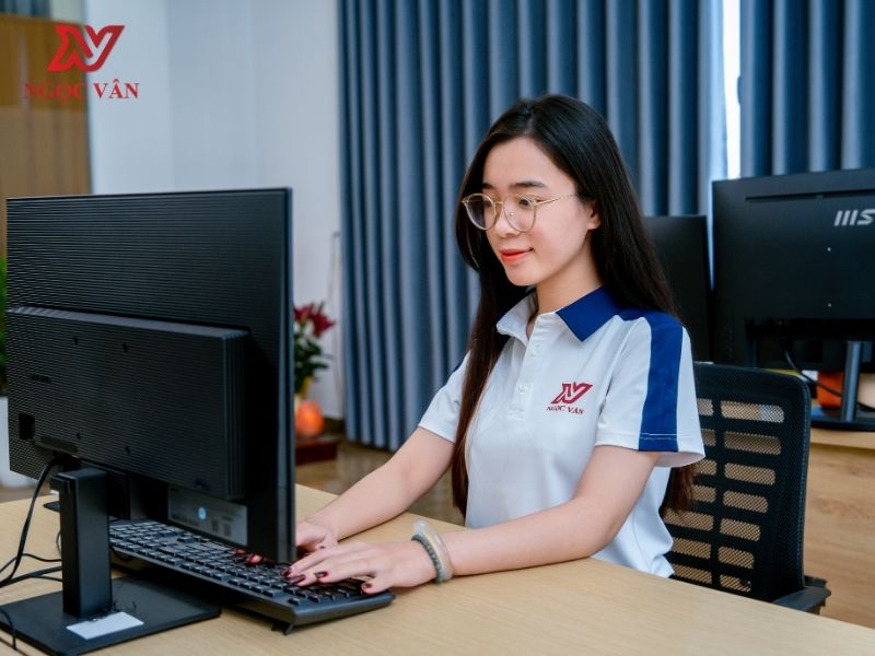 xuất hóa đơn quà tặng 20/10